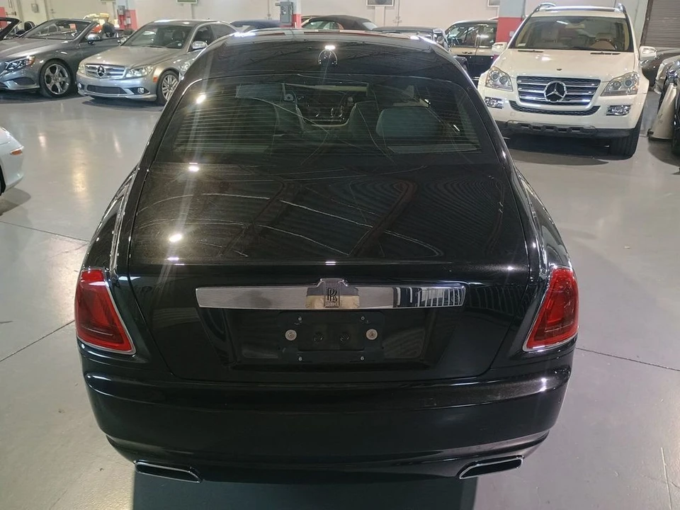 2015 Rolls-Royce Ghost 1st Gen - Image 5 of 12