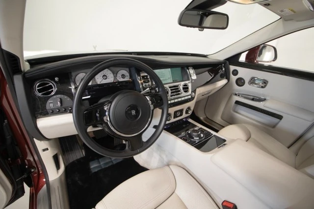 2015 Rolls-Royce Ghost - Image 5 of 24