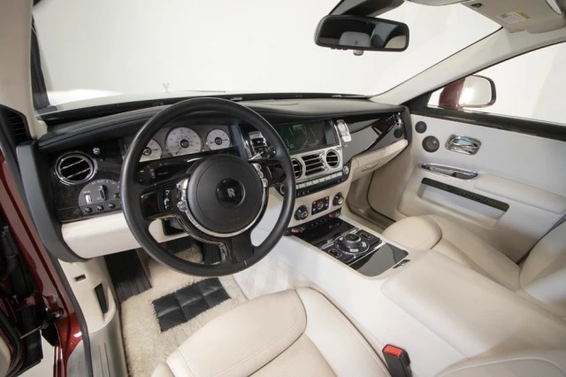 2015 Rolls-Royce Ghost 1st Gen - Image 5 of 21