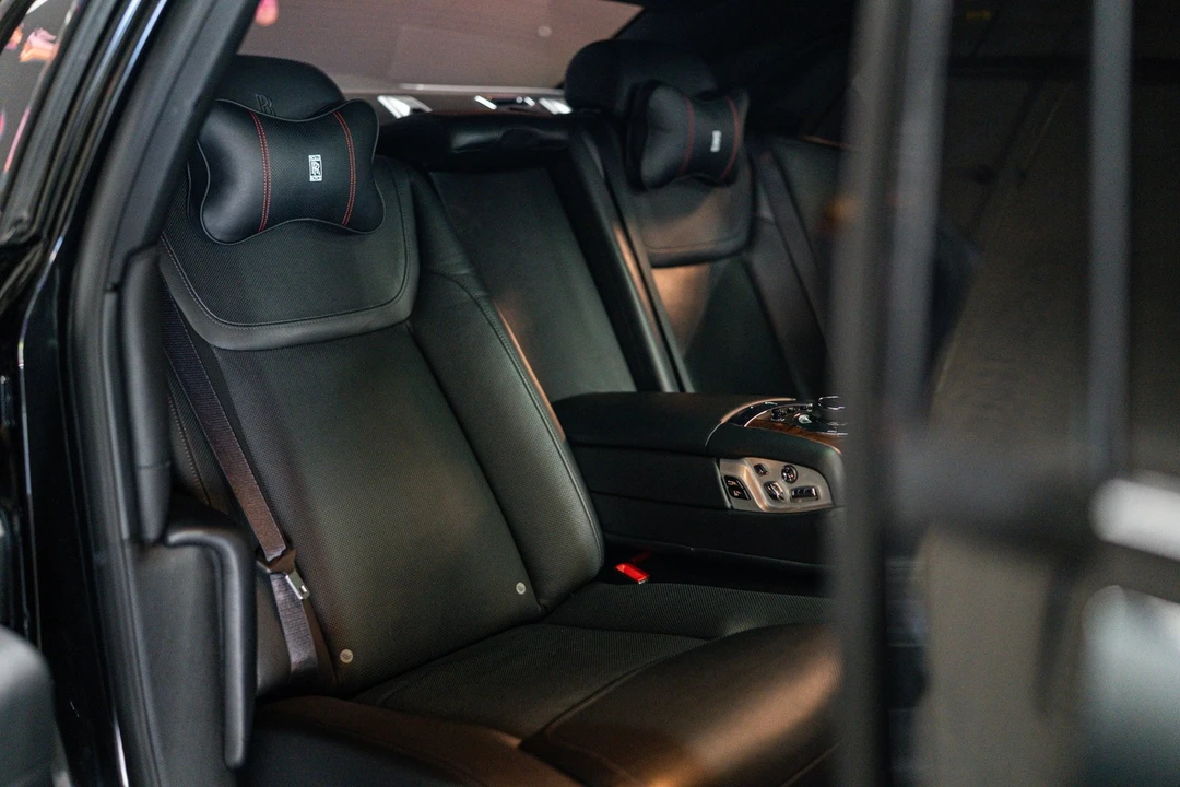 2015 Rolls-Royce Ghost 1st Gen - Image 15 of 25