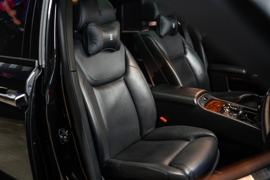 2015 Rolls-Royce Ghost 1st Gen - Image 11 of 25