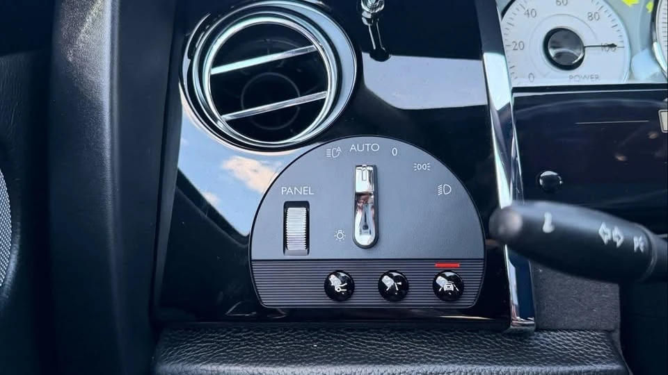 2015 Rolls-Royce Ghost 1st Gen - Image 18 of 20