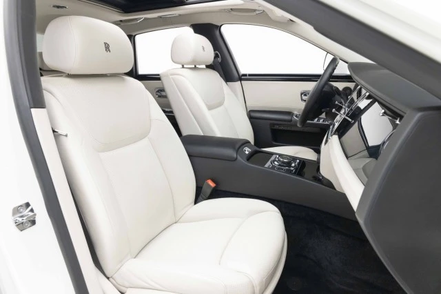 2015 Rolls-Royce Ghost 1st Gen - Image 4 of 4