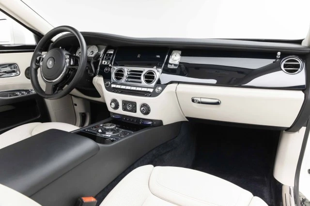 2015 Rolls-Royce Ghost 1st Gen - Image 2 of 4
