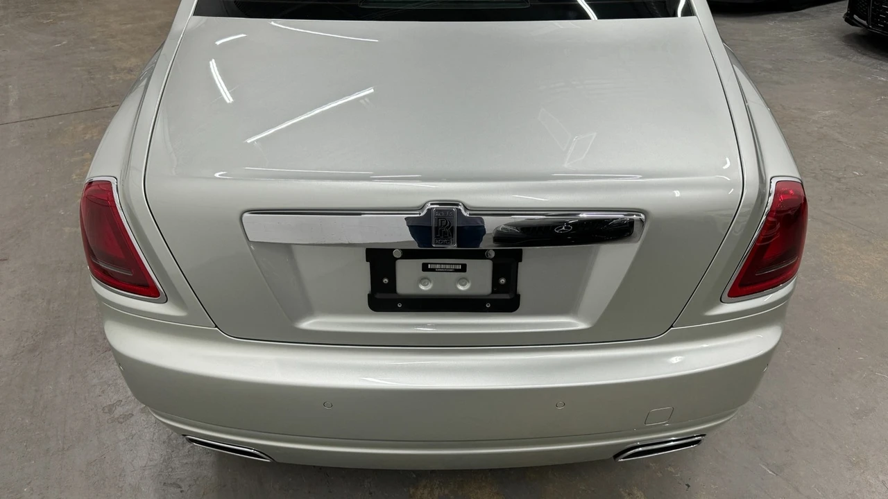 2015 Rolls-Royce Ghost 1st Gen - Image 11 of 21