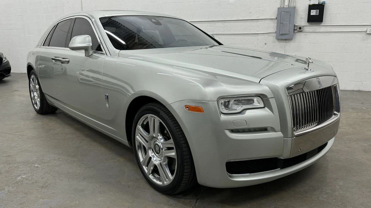 2015 Rolls-Royce Ghost 1st Gen - Image 2 of 21