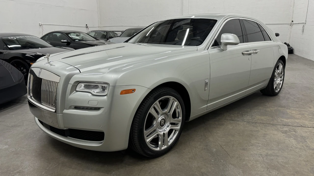 2015 Rolls-Royce Ghost 1st Gen - Image 20 of 21