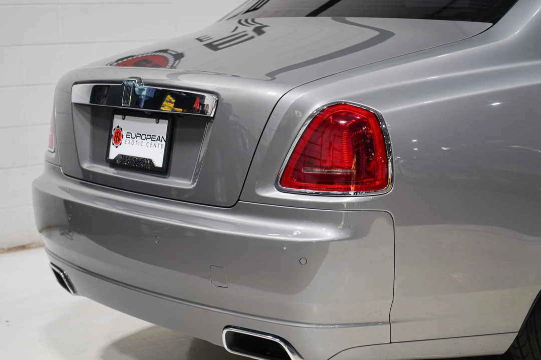 2015 Rolls-Royce Ghost 1st Gen - Image 24 of 31
