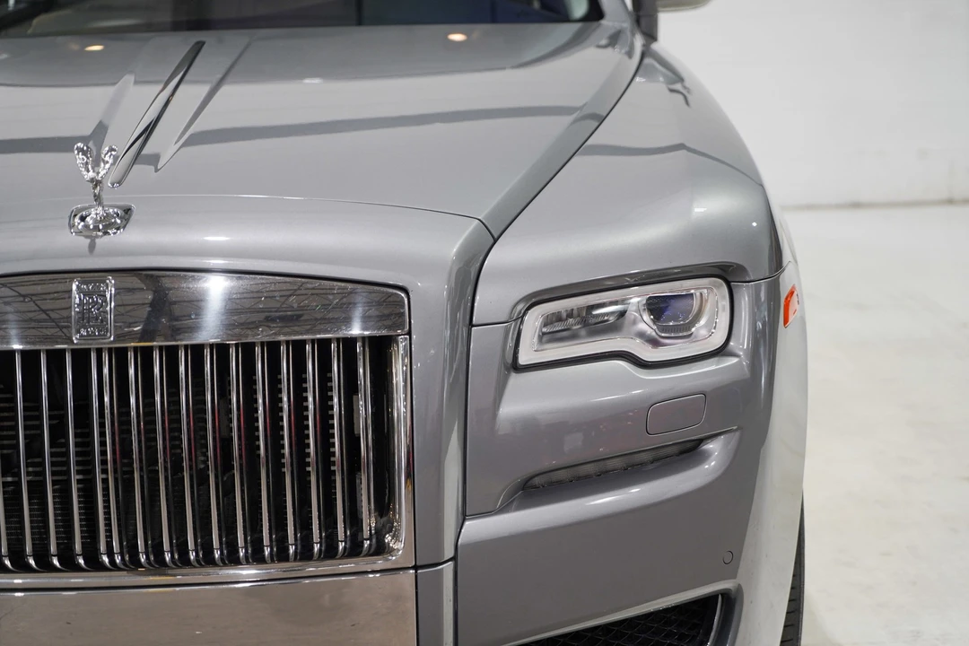 2015 Rolls-Royce Ghost 1st Gen - Image 28 of 31
