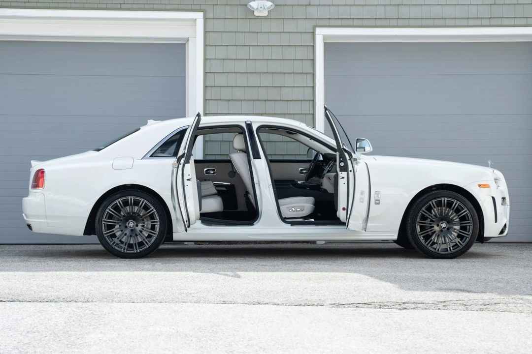 2015 Rolls-Royce Ghost 1st Gen - Image 3 of 7