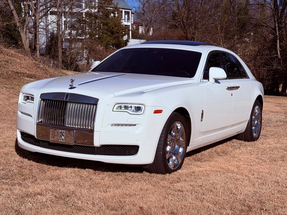 2015 Rolls-Royce Ghost 1st Gen - Image 14 of 21