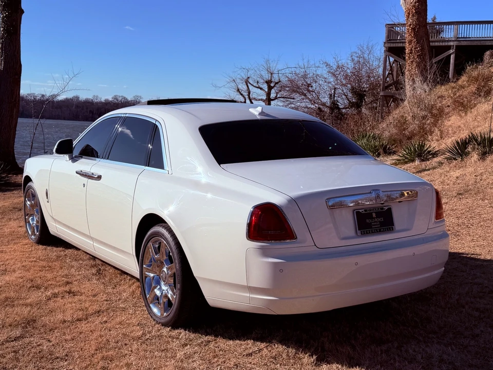 2015 Rolls-Royce Ghost 1st Gen - Image 10 of 21