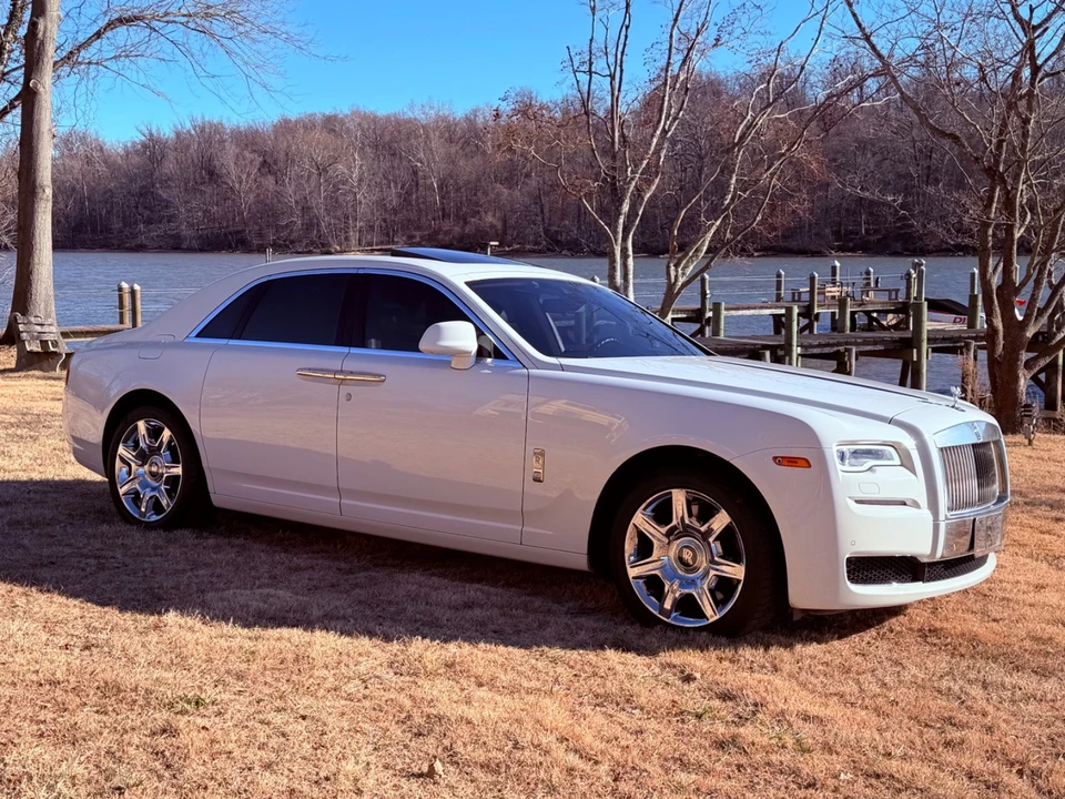 2015 Rolls-Royce Ghost 1st Gen - Image 16 of 21