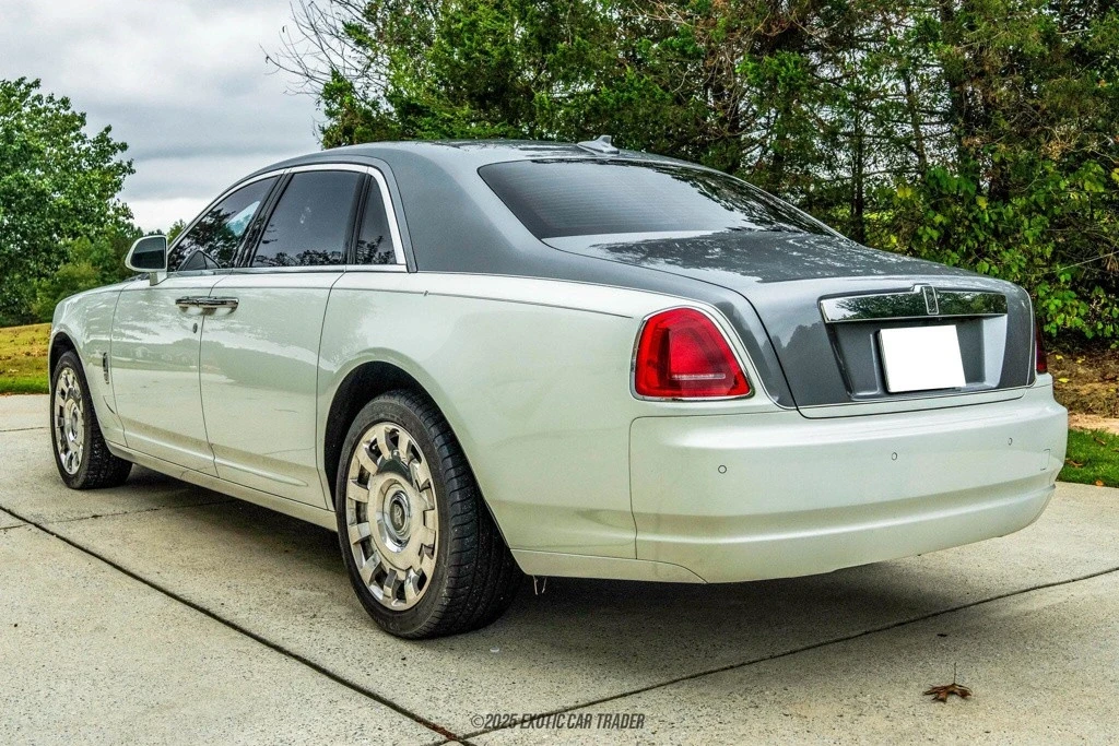 2015 Rolls-Royce Ghost 1st Gen - Image 6 of 12