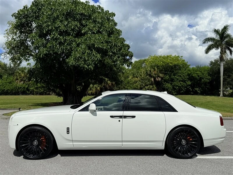2015 Rolls-Royce Ghost 1st Gen - Image 18 of 19