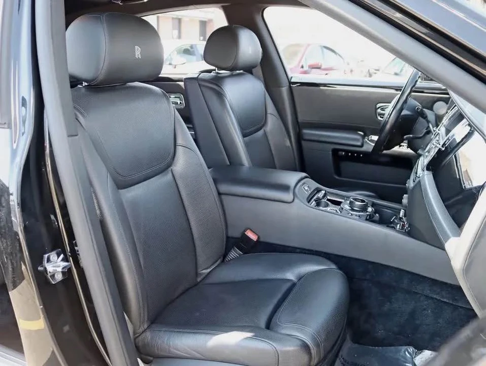 2015 Rolls-Royce Ghost 1st Gen - Image 12 of 17