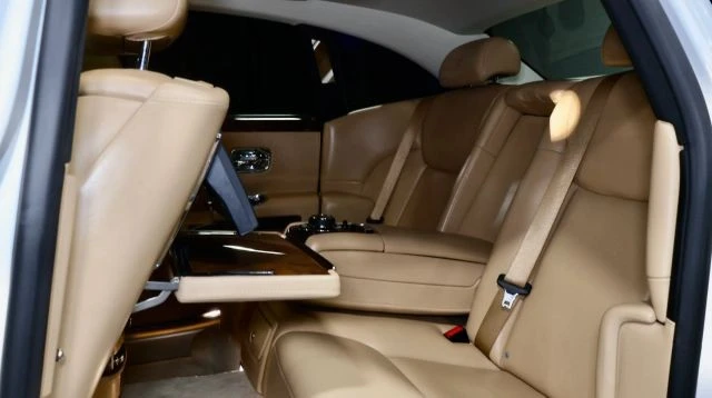 2015 Rolls-Royce Ghost 1st Gen - Image 15 of 19