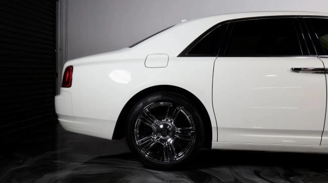 2015 Rolls-Royce Ghost 1st Gen - Image 4 of 19