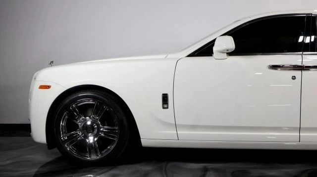 2015 Rolls-Royce Ghost 1st Gen - Image 8 of 19