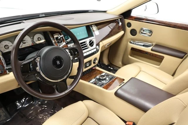 2015 Rolls-Royce Ghost 1st Gen - Image 2 of 12