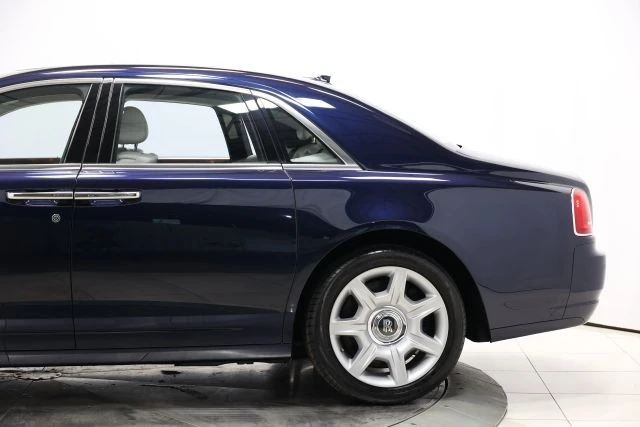 2015 Rolls-Royce Ghost 1st Gen - Image 9 of 12