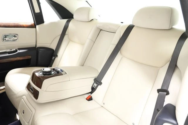 2015 Rolls-Royce Ghost 1st Gen - Image 3 of 31