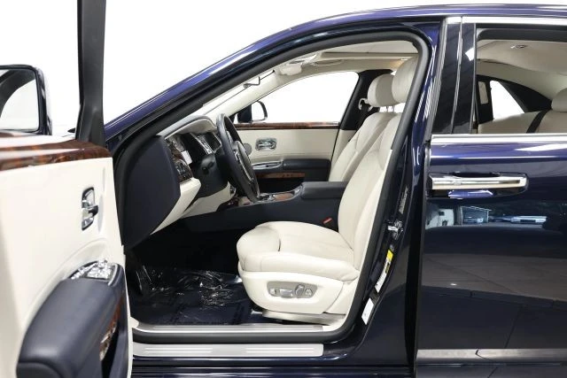 2015 Rolls-Royce Ghost 1st Gen - Image 14 of 31