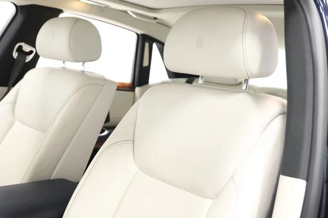 2015 Rolls-Royce Ghost 1st Gen - Image 17 of 31