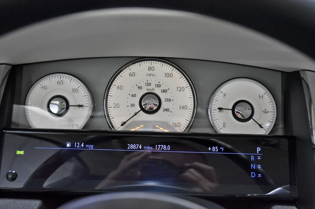 2015 Rolls-Royce Ghost 1st Gen - Image 20 of 21