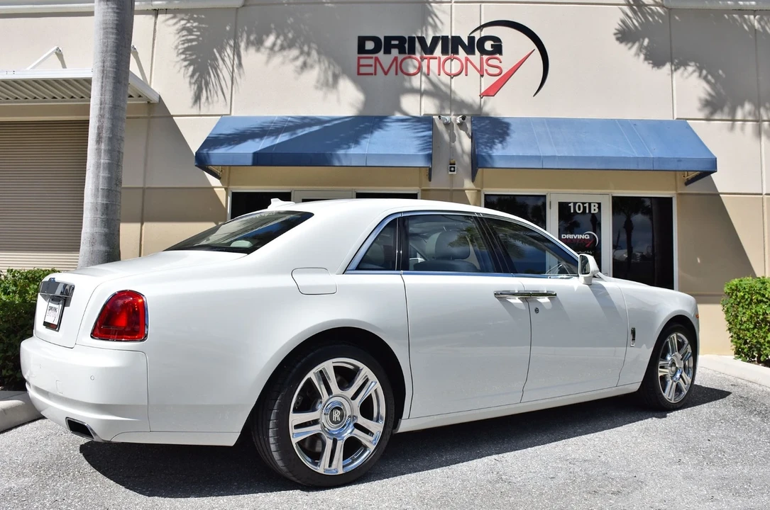 2015 Rolls-Royce Ghost 1st Gen - Image 7 of 21