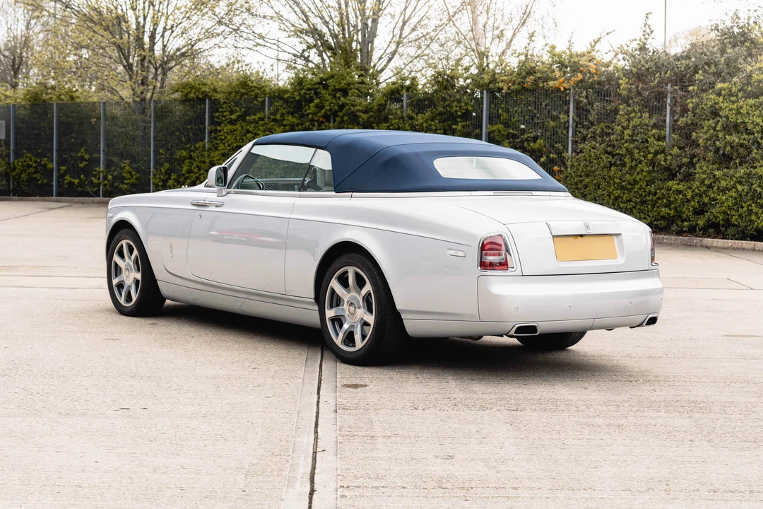 2015 Rolls-Royce Phantom VII - Image 9 of 31