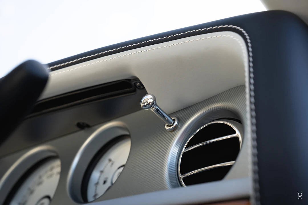2015 Rolls-Royce Phantom VIII - Image 29 of 31