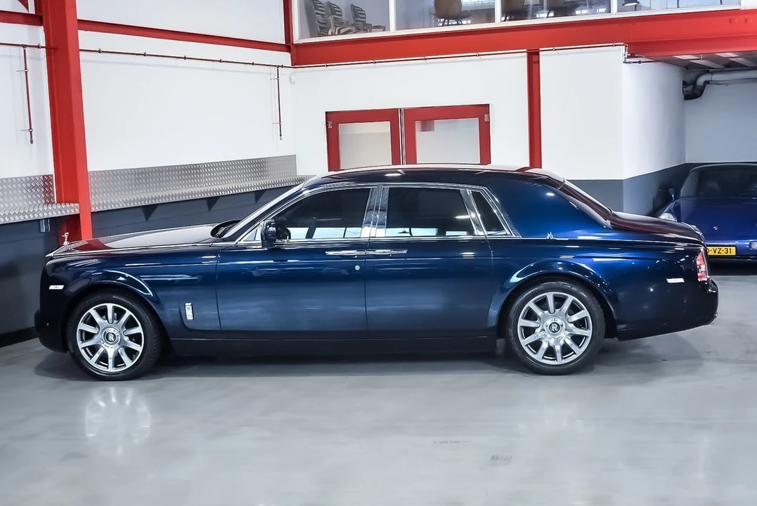 2015 Rolls-Royce Phantom VII - Image 25 of 30