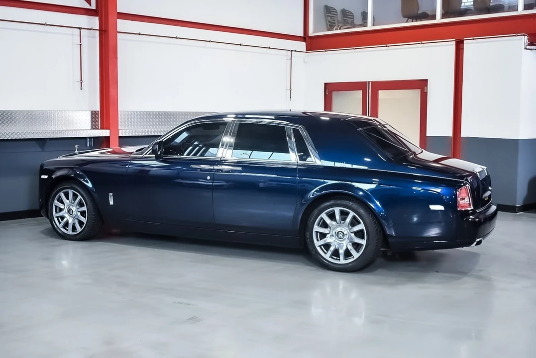 2015 Rolls-Royce Phantom VII - Image 23 of 30