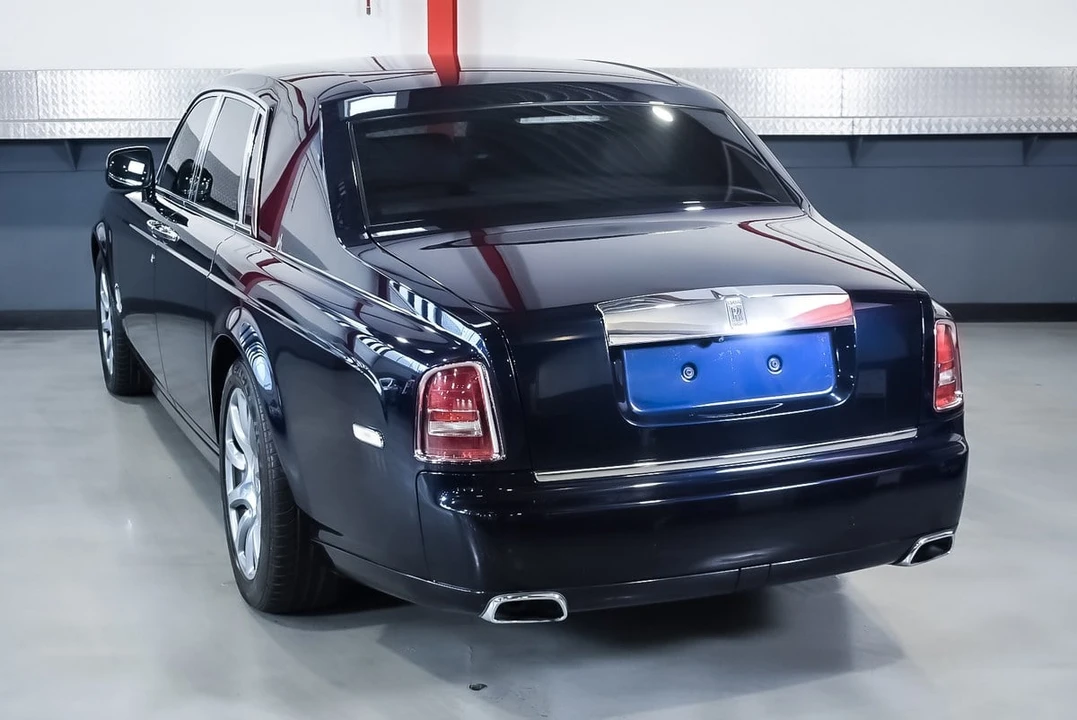 2015 Rolls-Royce Phantom VII - Image 18 of 30