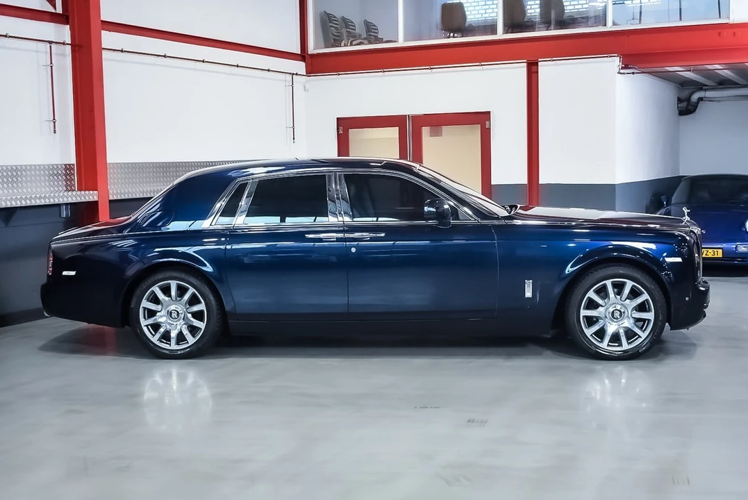 2015 Rolls-Royce Phantom VII - Image 12 of 30