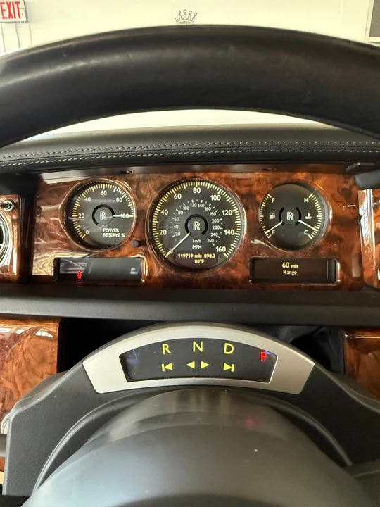 2015 Rolls-Royce Phantom VII - Image 15 of 31