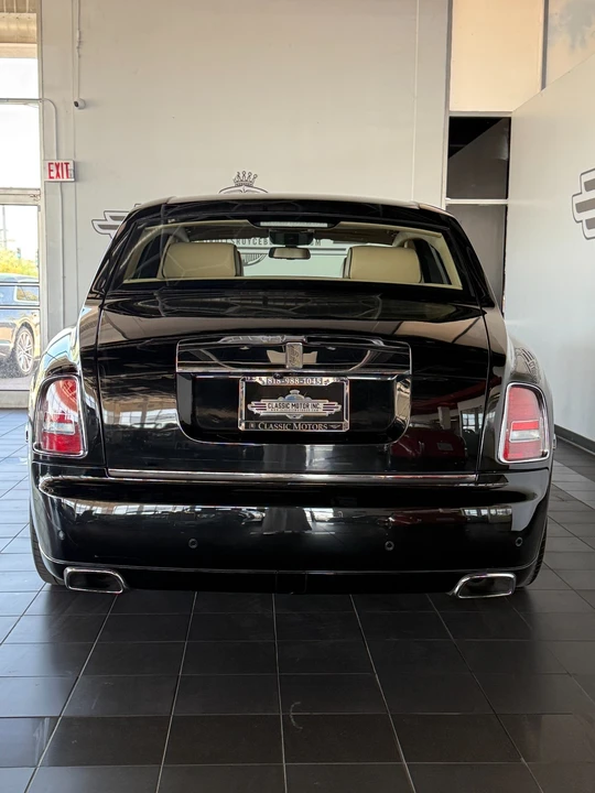 2015 Rolls-Royce Phantom VII - Image 8 of 31