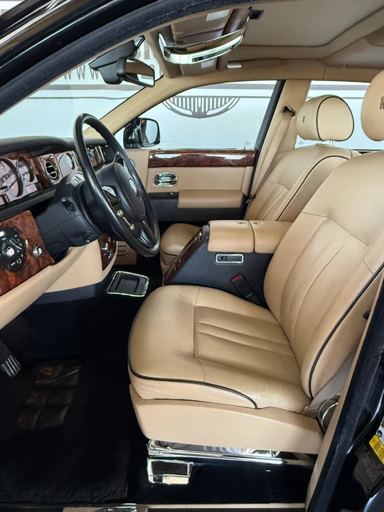 2015 Rolls-Royce Phantom VII - Image 12 of 31