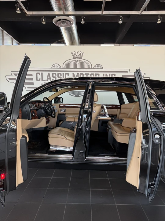 2015 Rolls-Royce Phantom VII - Image 9 of 31