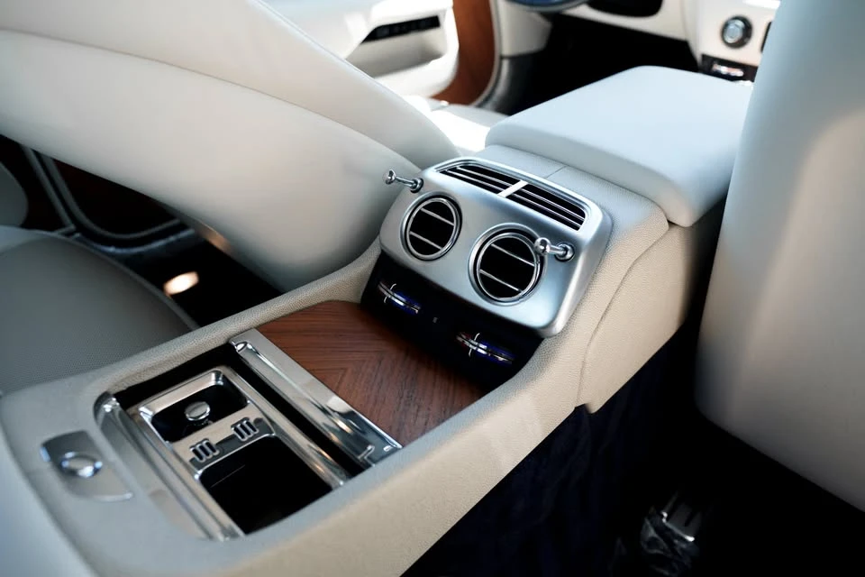 2015 Rolls-Royce Wraith 2nd Gen - Image 15 of 20
