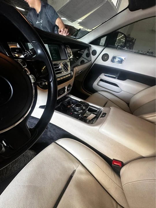 2015 Rolls-Royce Wraith Black Badge 2nd Gen - Image 13 of 16
