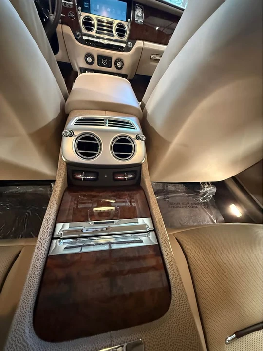 2015 Rolls-Royce Wraith 2nd Gen - Image 13 of 21