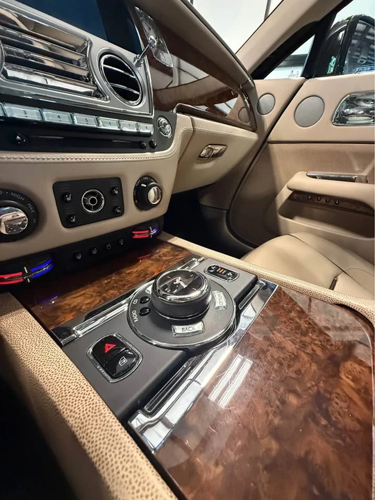 2015 Rolls-Royce Wraith 2nd Gen - Image 15 of 21