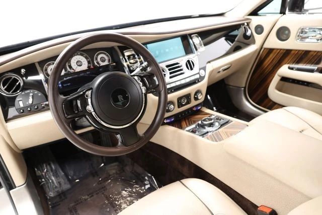2015 Rolls-Royce Wraith 2nd Gen - Image 3 of 31