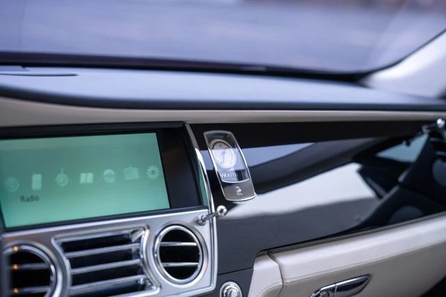 2015 Rolls-Royce Wraith 2nd Gen - Image 14 of 15