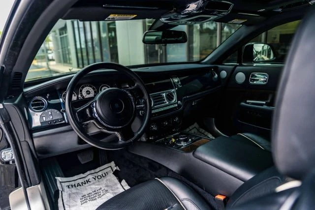 2015 Rolls-Royce Wraith 2nd Gen - Image 24 of 31