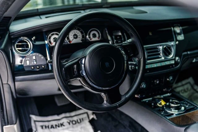 2015 Rolls-Royce Wraith 2nd Gen - Image 26 of 31