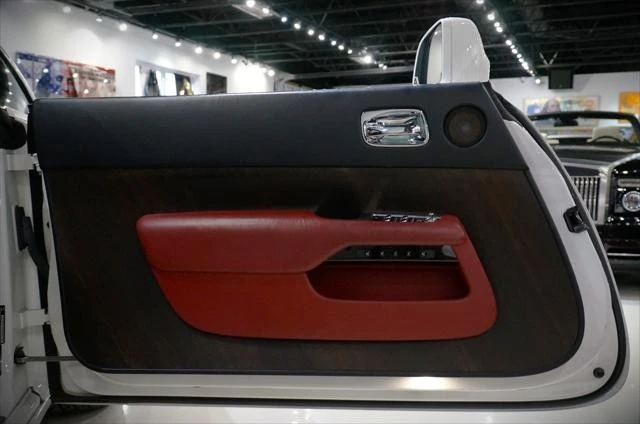 2015 Rolls-Royce Wraith 2nd Gen - Image 10 of 12