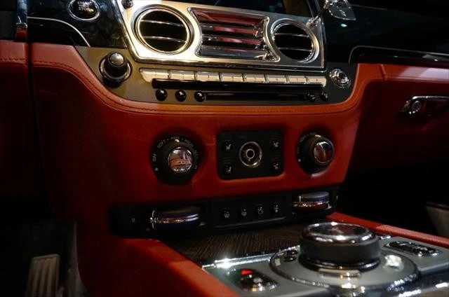 2015 Rolls-Royce Wraith 2nd Gen - Image 19 of 21